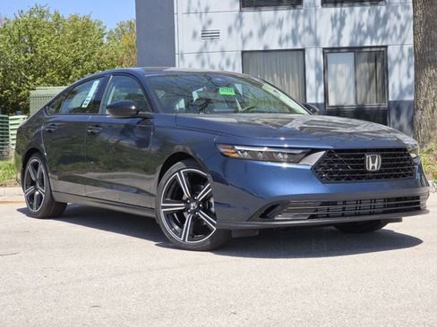 New 2026 Honda Accord SE image 2