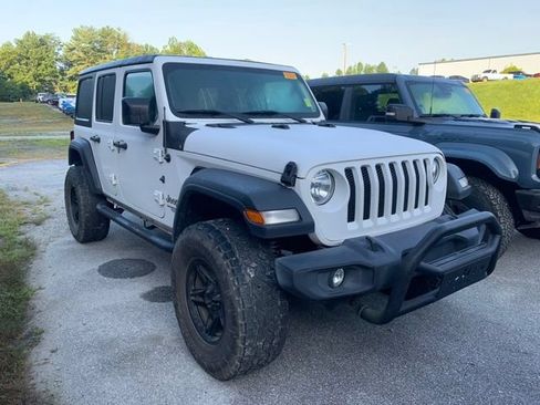 Used 2020 Jeep Wrangler Unlimited Sport S AWD/4WD image 2
