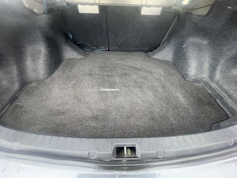 Used 2012 Toyota Corolla L image 10