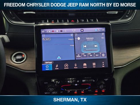 Used 2024 Jeep Grand Cherokee Summit w/ High Altitude Package AWD/4WD image 11