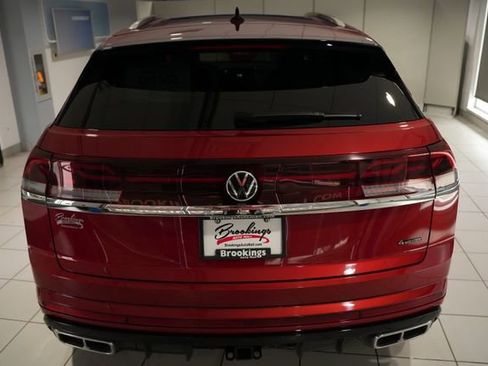 Used 2025 Volkswagen Atlas Cross Sport SEL Premium R-Line AWD/4WD image 9