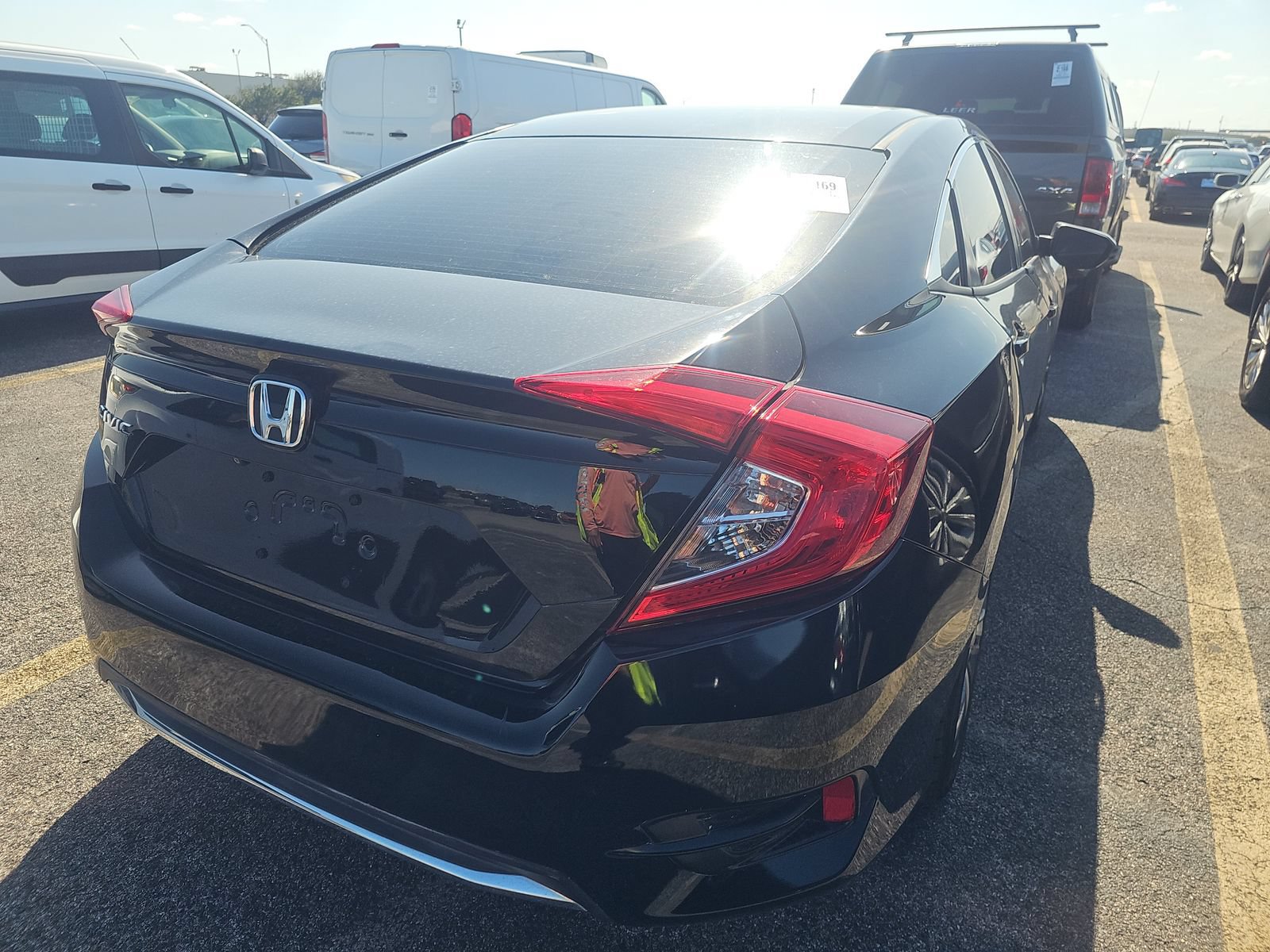 Used 2019 Honda Civic LX image 3