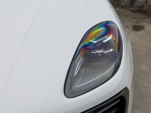 New 2025 Porsche Macan image 16