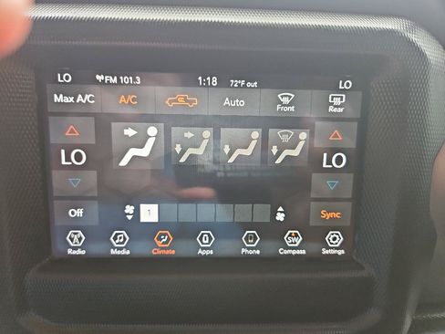 Used 2020 Jeep Gladiator Sport w/ Quick Order Package 24S AWD/4WD image 34