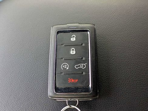 Used 2023 Jeep Grand Cherokee Trailhawk w/ Advanced Protech Group II AWD/4WD image 30