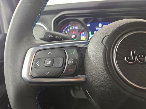 Used 2024 Jeep Wrangler High Altitude image 16