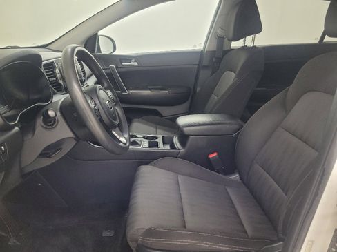 Used 2017 Kia Sportage LX FWD image 17