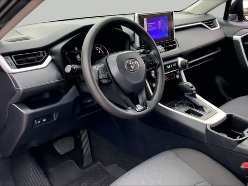 Used 2024 Toyota RAV4 XLE FWD image 17