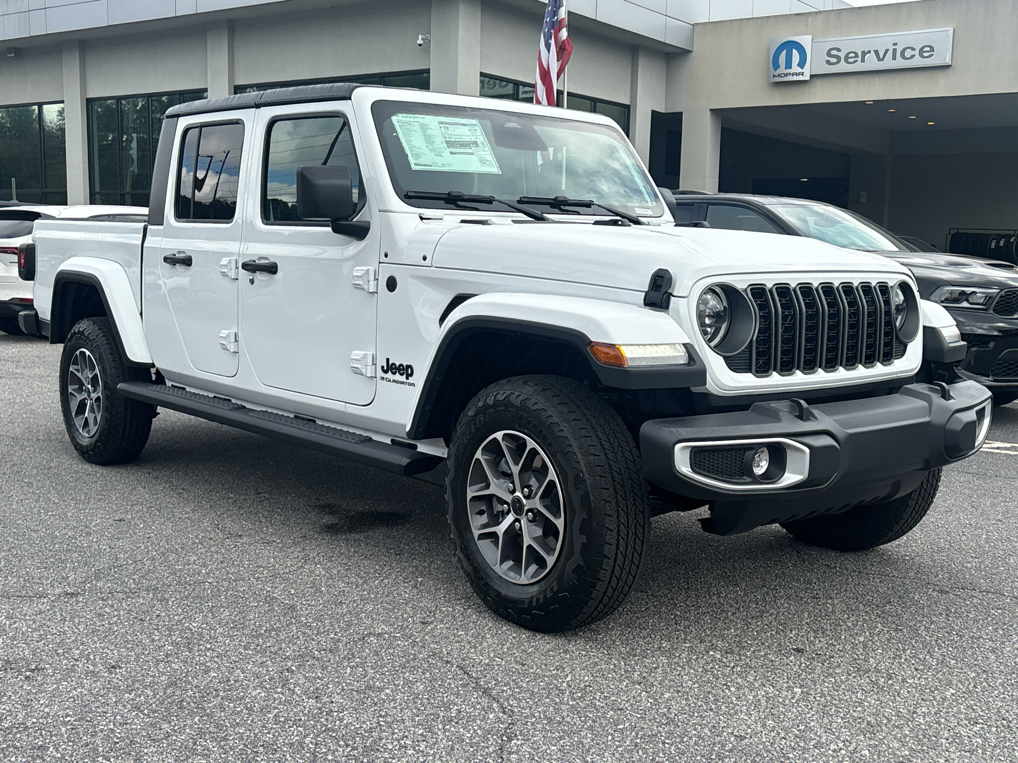 New 2027 Jeep Gladiator Sport AWD/4WD image 4