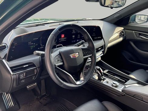 Used 2025 Cadillac CT5 Sport RWD image 19