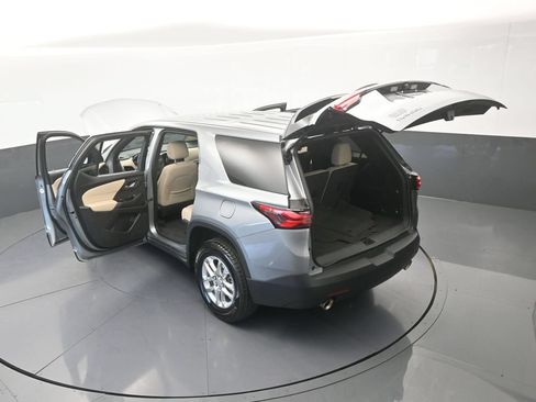Used 2023 Chevrolet Traverse LS FWD image 62