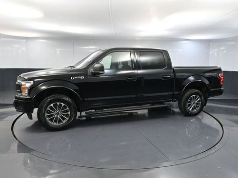 Used 2018 Ford F150 XLT w/ Equipment Group 302A Luxury AWD/4WD image 12