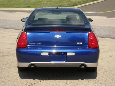 Used 2006 Chevrolet Monte Carlo SS w/ Convenience Package image 14