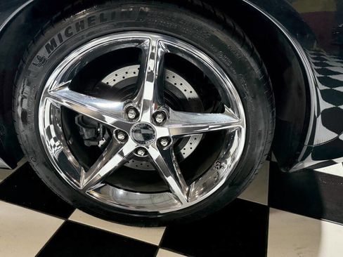 Used 2012 Chevrolet Corvette Convertible w/ 4LT Preferred Equipment Group image 37