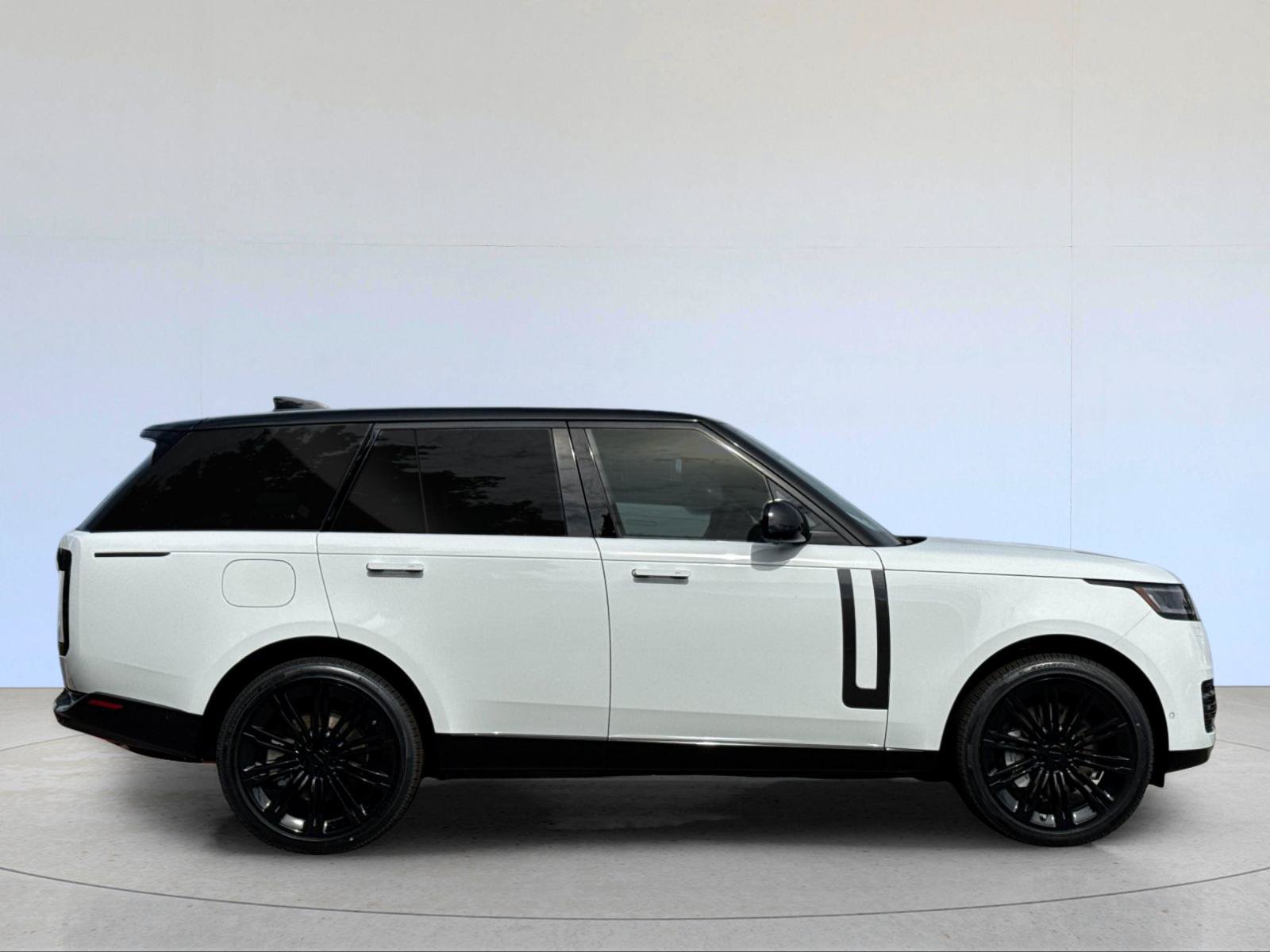New 2026 Land Rover Range Rover SE AWD/4WD image 7
