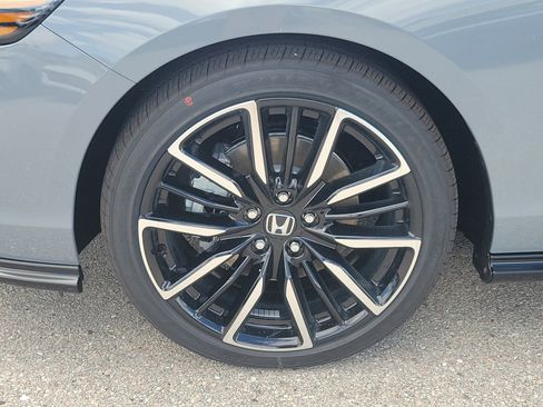 New 2026 Honda Accord Touring image 8