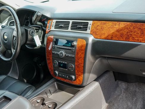 Used 2014 Chevrolet Tahoe LT w/ All-Star Edition RWD image 30