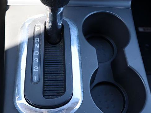 Used 2007 Ford Explorer Sport Trac Limited image 21