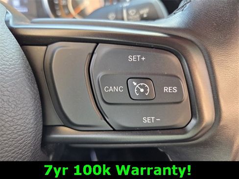 Certified 2022 Jeep Gladiator Sport image 29