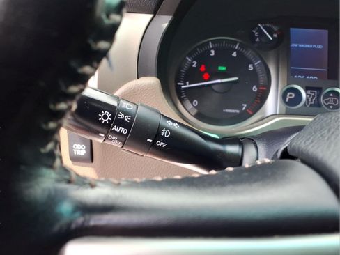 Used 2015 Lexus GX 460 Luxury AWD/4WD image 20