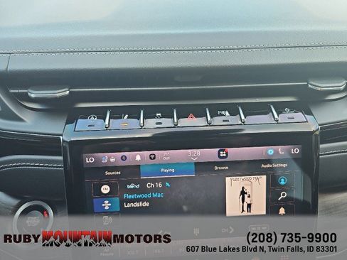 Used 2023 Jeep Grand Cherokee Limited w/ Luxury Tech Group II AWD/4WD image 26