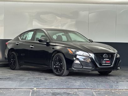 Used 2022 Nissan Altima 2.5 S