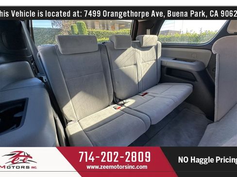 Used 2011 Toyota Sequoia SR5 RWD image 45