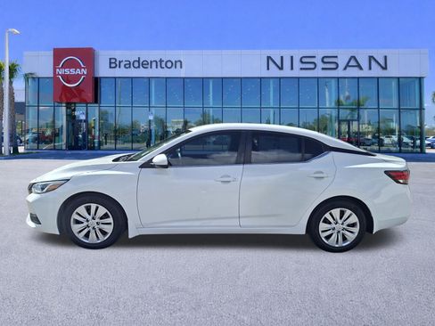 Certified 2022 Nissan Sentra S image 8