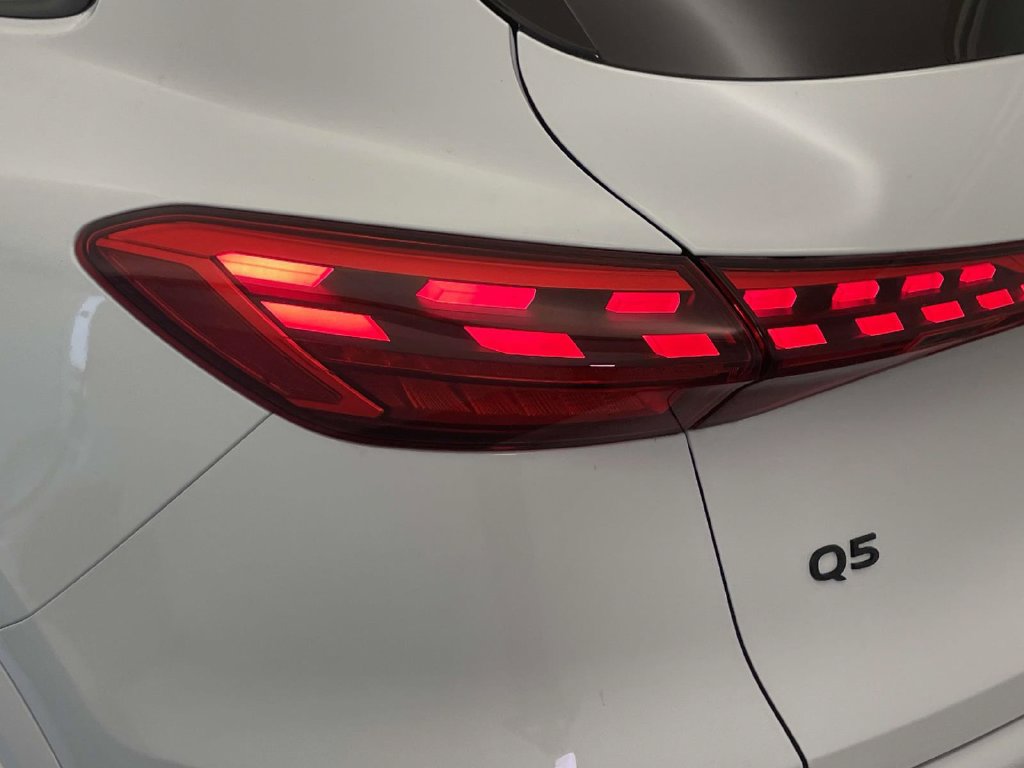 New 2026 Audi Q5 Premium Plus AWD/4WD image 16