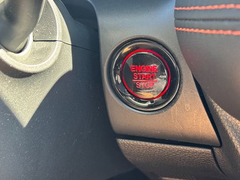 Used 2024 Honda HR-V Sport image 23