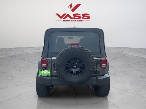 Used 2017 Jeep Wrangler Unlimited Sport w/ Quick Order Package 24S AWD/4WD image 4