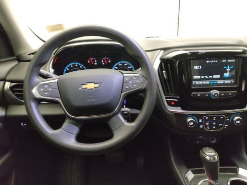 Used 2019 Chevrolet Traverse LS FWD image 22