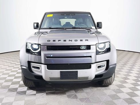 Used 2022 Land Rover Defender 110 S AWD/4WD image 2