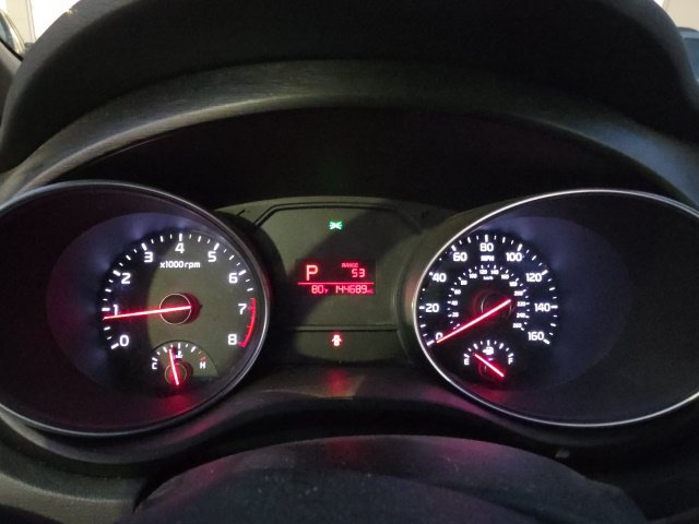 Used 2015 Kia Sedona LX FWD image 13