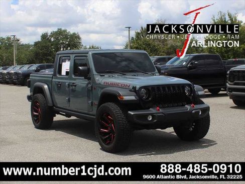 Certified 2025 Jeep Gladiator Rubicon w/ Convenience Group AWD/4WD image 1