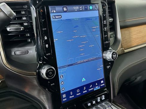 Used 2024 RAM 3500 Limited image 27