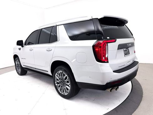 Used 2023 GMC Yukon Denali Ultimate w/ LPO, Floor Liner Package AWD/4WD image 20