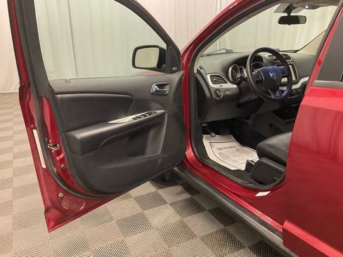 Used 2011 Dodge Journey Mainstreet w/ Popular Equipment Group AWD/4WD image 20