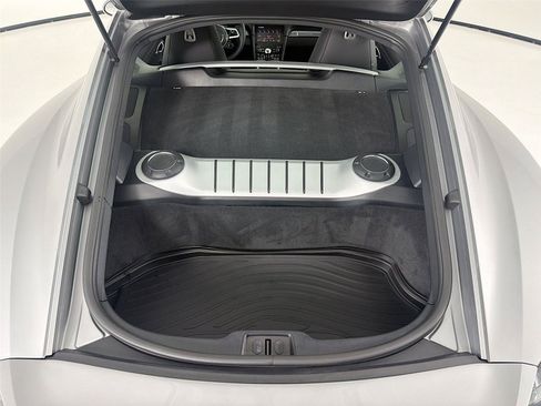 Used 2024 Porsche 718 Cayman w/ Premium Package RWD image 22