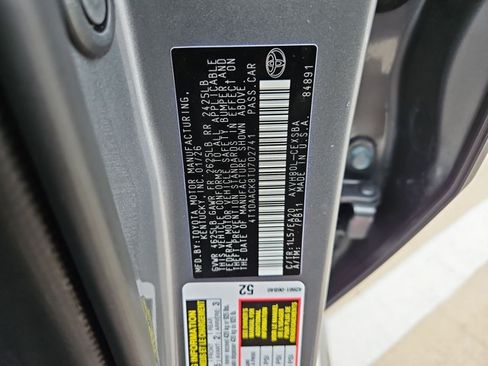 Used 2026 Toyota Camry SE FWD image 25