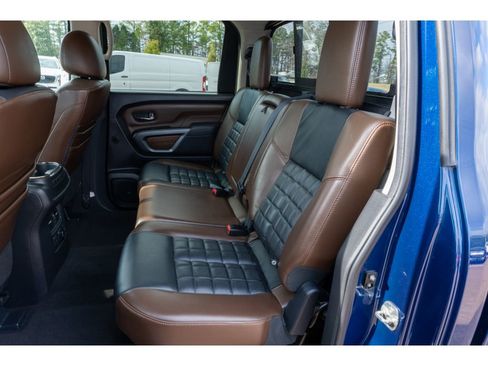 Used 2017 Nissan Titan Platinum Reserve w/ Off-Road Package image 13