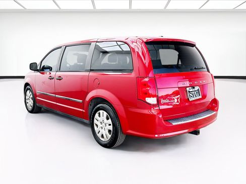 Used 2016 Dodge Grand Caravan American Value Package w/ UConnect Hands-Free Group FWD image 6