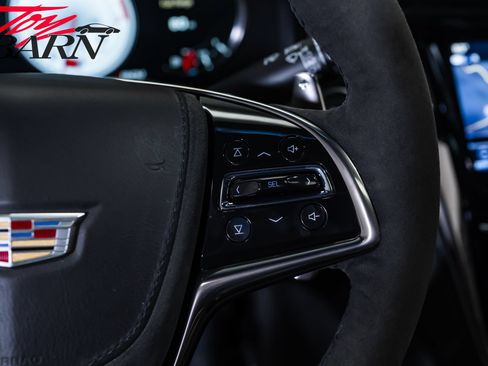 Used 2017 Cadillac CTS V w/ Luxury Package RWD image 37