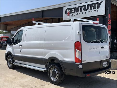 Used 2021 Ford Transit 250 Low Roof w/ Exterior Upgrade Package RWD image 6