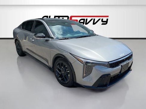 Used 2025 Kia K4 GT-Line Turbo FWD image 1