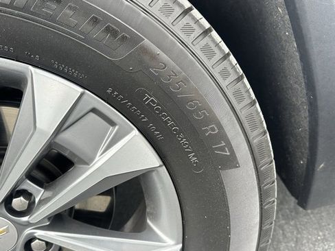 Certified 2025 Chevrolet Equinox LT image 34