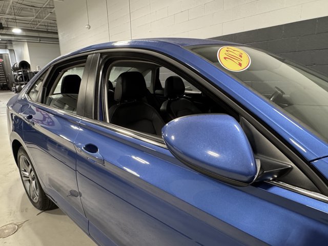 Used 2023 Volkswagen Jetta SE FWD image 12