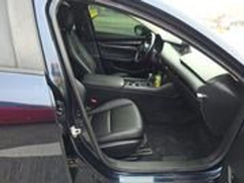 Used 2020 MAZDA MAZDA3 Sedan w/ Select Package image 10