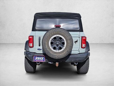 Used 2021 Ford Bronco Black Diamond w/ Sasquatch Package image 7