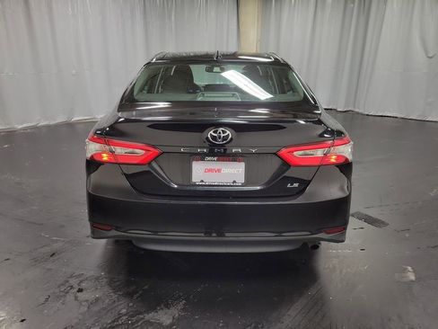 Used 2019 Toyota Camry LE image 8